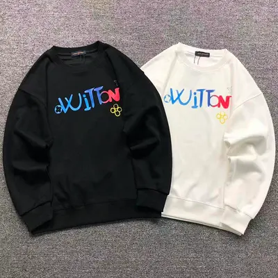 ￥175 L⭐ HOODIE 2111103301（im 170cm 60kg i wear size L in the phot）
