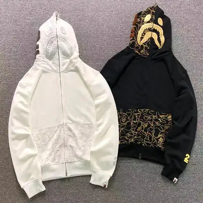 ￥238 BAPE HOODIE 4111100377（im 170cm 60kg i wear size M in the phot）
