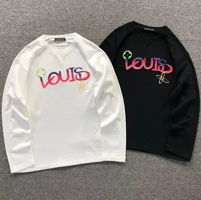 ¥138 L⭐ LONG SLEEVED 2111111601(im 170cm 60kg i wear size L in the phot)