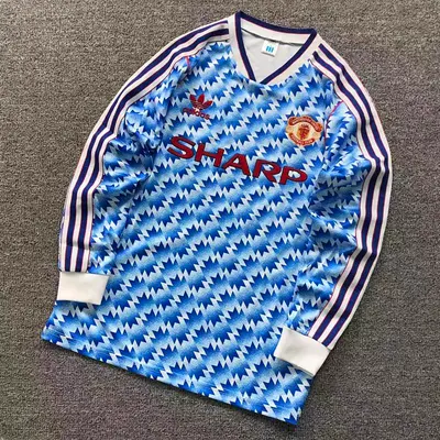 ￥98 FOOTBALL LONG SLEEVED 11111436002（im 170cm 60kg i wear size S in the phot）