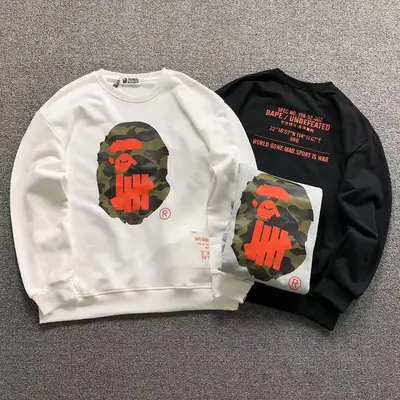 ￥115 BAPE UNDEFEATED HOODIE 4111150498（im 170cm 60kg i wear size M in the phot）