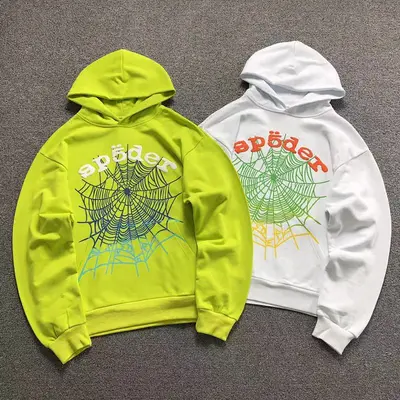 ￥128 SP5DER HOODIE 1111180758（im 170cm 60kg i wear size M in the phot）