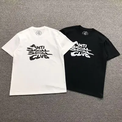 ￥85 ANTI SOCIAL SOCIAL CLUB T-SHIRT 1111190702（im 170cm 60kg i wear size M in the phot）