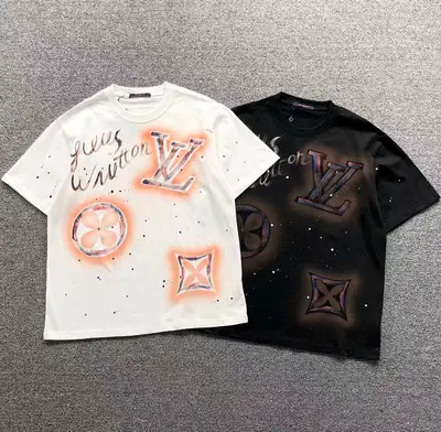 ¥118 L⭐ T-SHIRT 5112003147(im 170cm 60kg i wear size M in the phot)