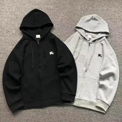 ￥215 B⭐R⭐E⭐RY HOODIE 2111240401（im 170cm 60kg i wear size M in the phot）