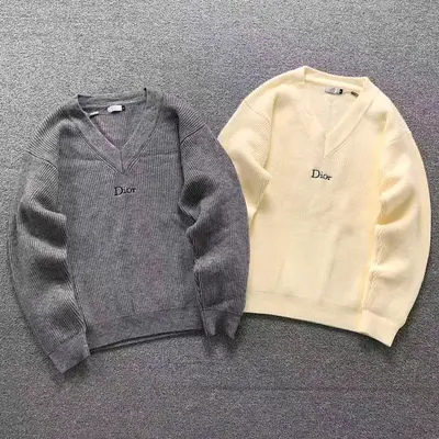￥178 D⭐O⭐ SWEATER 4112613146（im 170cm 60kg i wear size M in the phot）