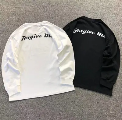 ¥85 S⭐N⭐ LONG SLEEVED 5112735121(im 170cm 60kg i wear size S in the phot)