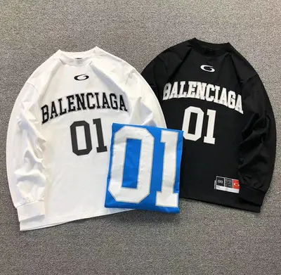 ¥178 B⭐L⭐⭐⭐IA⭐A LONG SLEEVED 411271121(im 170cm 60kg i wear size 2 in the phot)