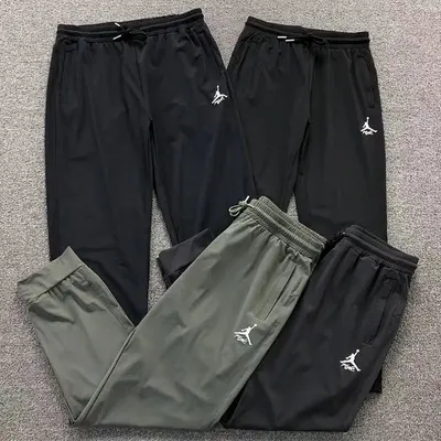 ¥138 A⭐R J⭐R⭐AN TROUSERS 411270901(im 170cm 60kg i wear size L in the phot)