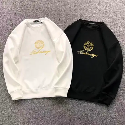 ¥175 B⭐L⭐⭐⭐IA⭐A HOODIE 2111280401(im 170cm 60kg i wear size M in the phot)