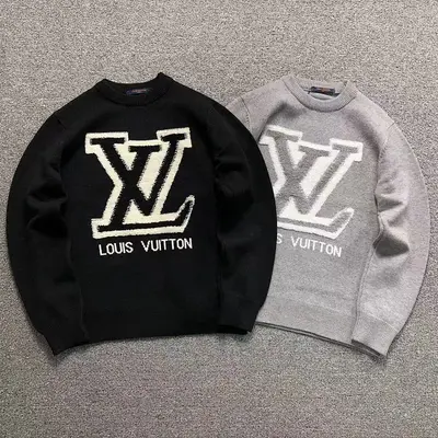 ￥195 L⭐ SWEATER 4112822156（im 170cm 60kg i wear size XS in the phot）