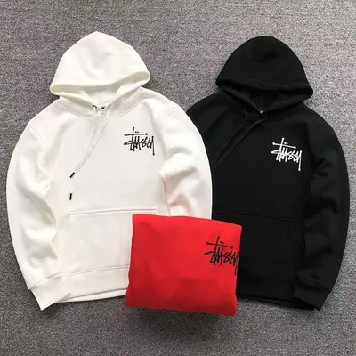 ￥215 STUSSY HOODIE 412041501（im 170cm 60kg i wear size M in the phot）