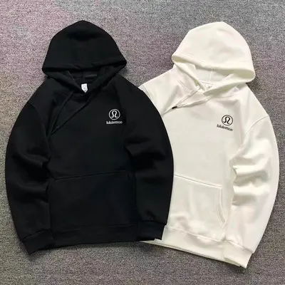 ¥215 LULULEMON HOODIE 2112061101(im 170cm 60kg i wear size M in the phot)