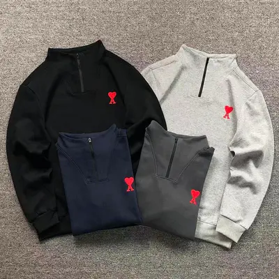 ¥215 AMI HOODIE 2112061001(im 170cm 60kg i wear size L in the phot)