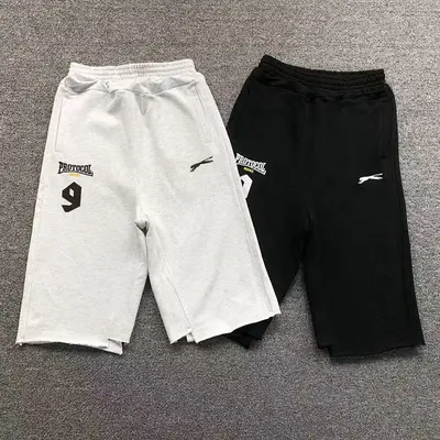 ¥138 FASHION SHORTS 3112065217(im 170cm 60kg i wear size M in the phot)