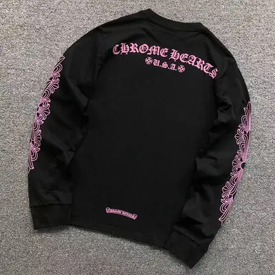¥98 C⭐⭐OME HE⭐⭐TS LONG SLEEVED 4120829144(im 170cm 60kg i wear size M in the phot)