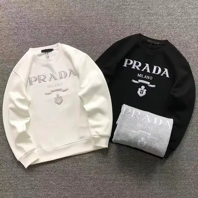 ¥175 P⭐A⭐A HOODIE 2112081001(im 170cm 60kg i wear size M in the phot)