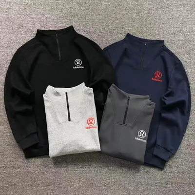 ￥215 LULULEMON HOODIE 2112094501（im 170cm 60kg i wear size L in the phot）