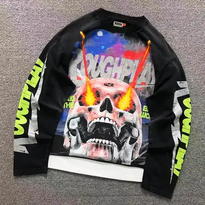 ￥138 R⭐⭐G⭐P⭐⭐Y LONG SLEEVED 3112101217（im 170cm 60kg i wear size S in the phot）