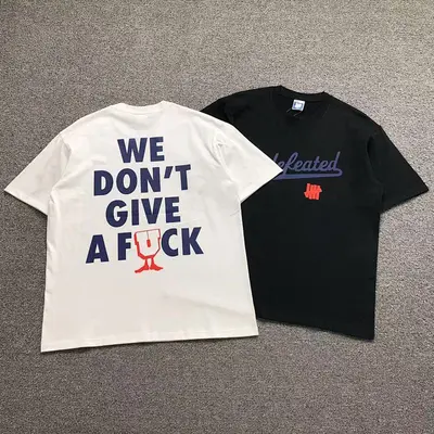 ￥85 UNDEFEATED T-SHIRT 1112112102（im 170cm 60kg i wear size L in the phot）