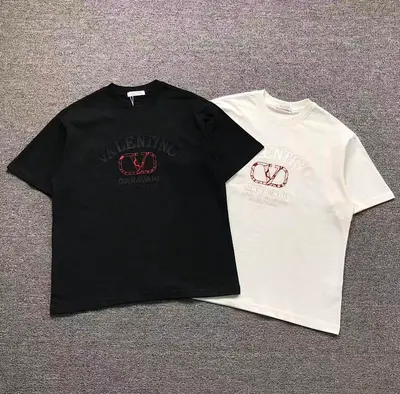 ¥125 VALENTINO T-SHIRT 3112110421(im 170cm 60kg i wear size L in the phot)