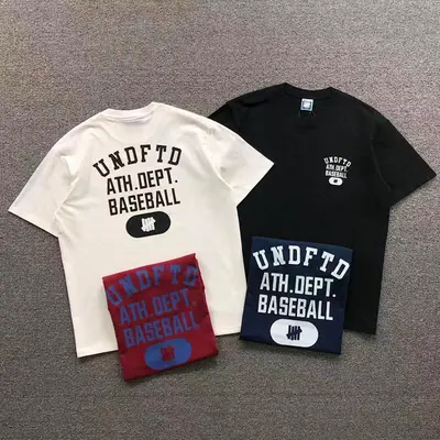 ¥85 UNDEFEATED T-SHIRT 1112110402(im 170cm 60kg i wear size L in the phot)