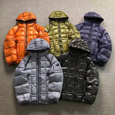 ¥618 CP DOWN JACKETS 412120236(im 170cm 60kg i wear size XS in the phot)