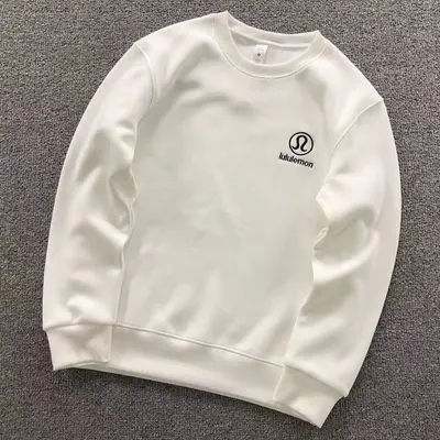 ¥175 LULULEMON HOODIE 412131201(im 170cm 60kg i wear size M in the phot)