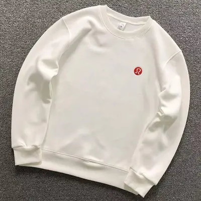 ¥175 LULULEMON HOODIE 412131301(im 170cm 60kg i wear size M in the phot)
