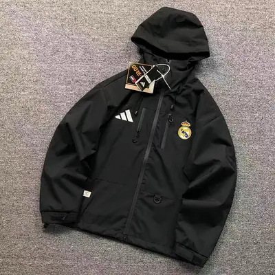 ¥178 FOOTBALL JACKET 11121326002(im 170cm 60kg i wear size L in the phot)