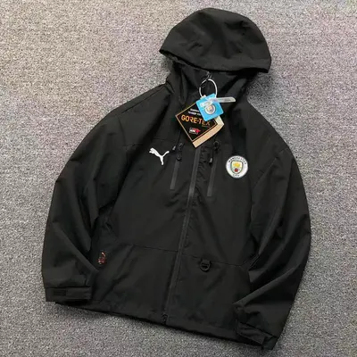 ￥178 FOOTBALL JACKET 11121307002（im 170cm 60kg i wear size L in the phot）