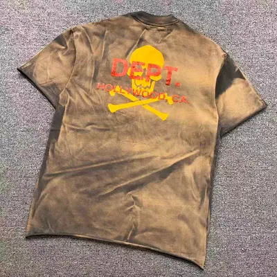 ￥98 GALLERY DEPT T-SHIRT 4121612155（im 170cm 60kg i wear size S in the phot）