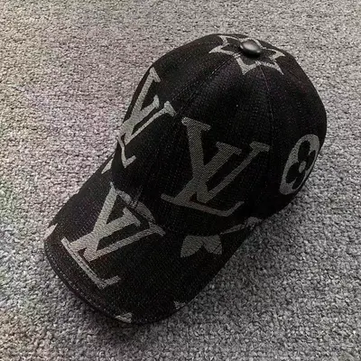 ￥98 L⭐ HAT 5121717102