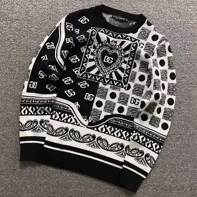 ￥138 D⭐LC⭐ GA⭐⭐A⭐A SWEATER 3112172220（im 170cm 60kg i wear size M in the phot）