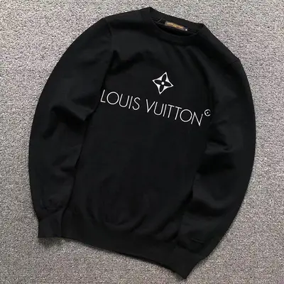 ￥138 L⭐ SWEATER 3112171520（im 170cm 60kg i wear size M in the phot）