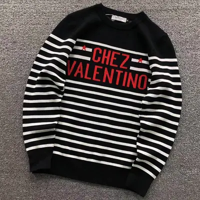￥138 VALENTINO SWEATER 3112170820（im 170cm 60kg i wear size M in the phot）