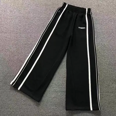 ￥265 VETEMENTS TROUSERS 3112180417 （im 170cm 60kg i wear size S in the phot）