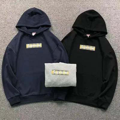 ￥115 S⭐⭐R⭐⭐E HOODIE 512190778（im 170cm 60kg i wear size M in the phot）