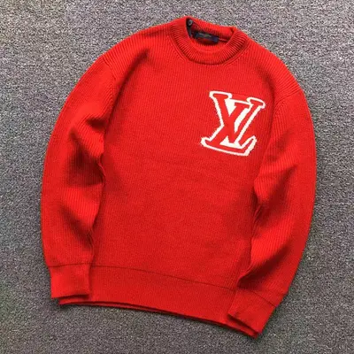 ￥165 L⭐ SWEATER 412240779（im 170cm 60kg i wear size S in the phot）