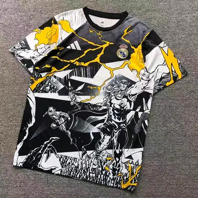 ¥78 FOOTBALL T-SHIRT 11122642002( im 170cm 60kg i wear size L in the phot)