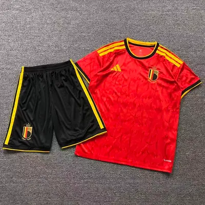 ¥78 FOOTBALL T-SHIRT SHORTS 11122641002(im 170cm 60kg i wear size L in the phot)
