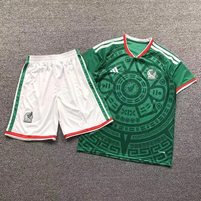 ¥78 FOOTBALL T-SHIRT SHORTS 11122640002(im 170cm 60kg i wear size L in the phot)