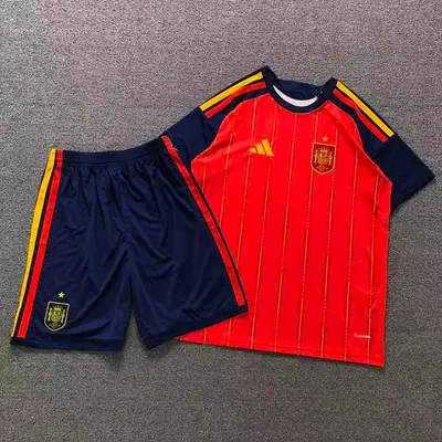 ¥78 FOOTBALL T-SHIRT SHORTS 11122632002(im 170cm 60kg i wear size L in the phot)