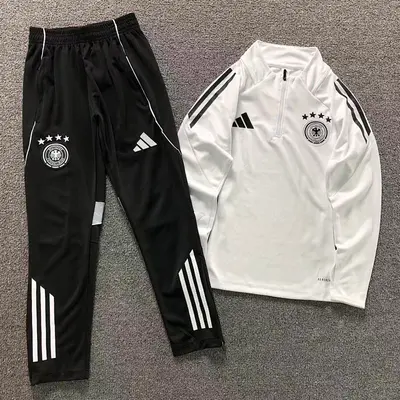 ¥135 FOOTBALL LONG SLEEVED TROUSERS CHILD 11122624002