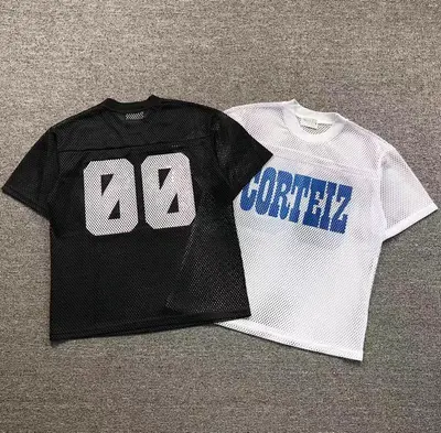 ¥78 CORTEIZ T-SHIRT 512261178(im 170cm 60kg i wear size M in the phot)