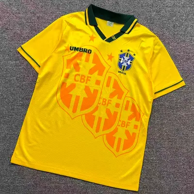 ¥88 FOOTBALL T-SHIRT 11122608002(im 170cm 60kg i wear size M in the phot)