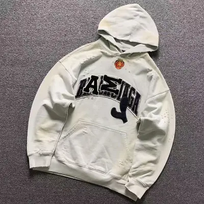 ¥265 B⭐L⭐⭐⭐IA⭐A HOODIE 4122714163(im 170cm 60kg i wear size XS in the phot)