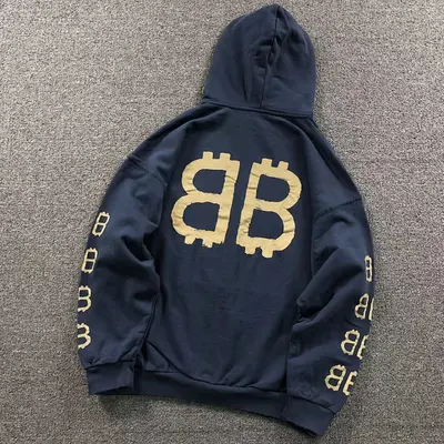 ¥245 B⭐L⭐⭐⭐IA⭐A HOODIE 4122704163(im 170cm 60kg i wear size XS in the phot)