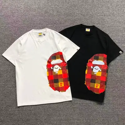 ￥78 BAPE T-SHIRT 1112310342（im 170cm 60kg i wear size M in the phot）