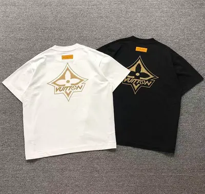 ￥118 L⭐ T-SHIRT 4123101133 （im 170cm 60kg i wear size 2XL in the phot）